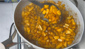 cook the apples with all seasoning around 15 minutes until the apple is soft and the natural juice that released are thicken