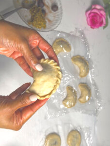 a pretty cookie shape is done