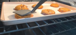 gently press the top each cookie after 10 minutes of baking, and continue baking for another 1-2 minutes